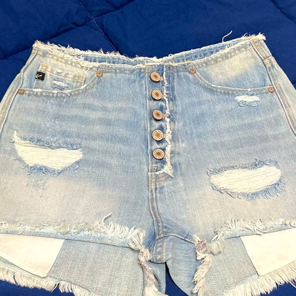 KanCan Distress Light Wash Denim 11" HIGH Rise Button Fly Cute Shortie Shorts S - Picture 5 of 14